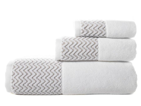 Lot de serviettes de bain Pamela 100% Coton Bio zéro torsion 550 gr/m² (blanc/bege)
